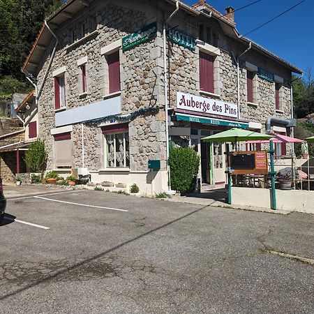 Auberge Des Pins Aubenas Zewnętrze zdjęcie