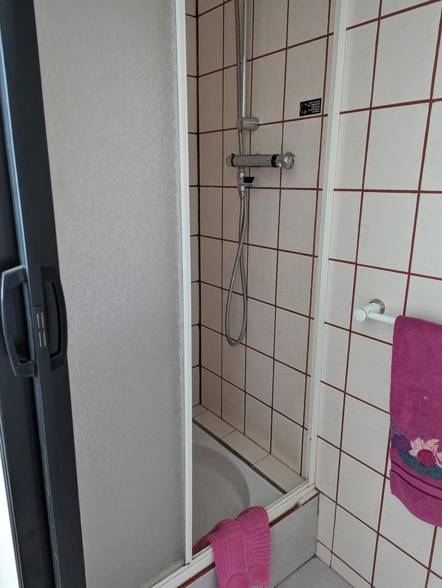 Auberge Des Pins Aubenas Zewnętrze zdjęcie