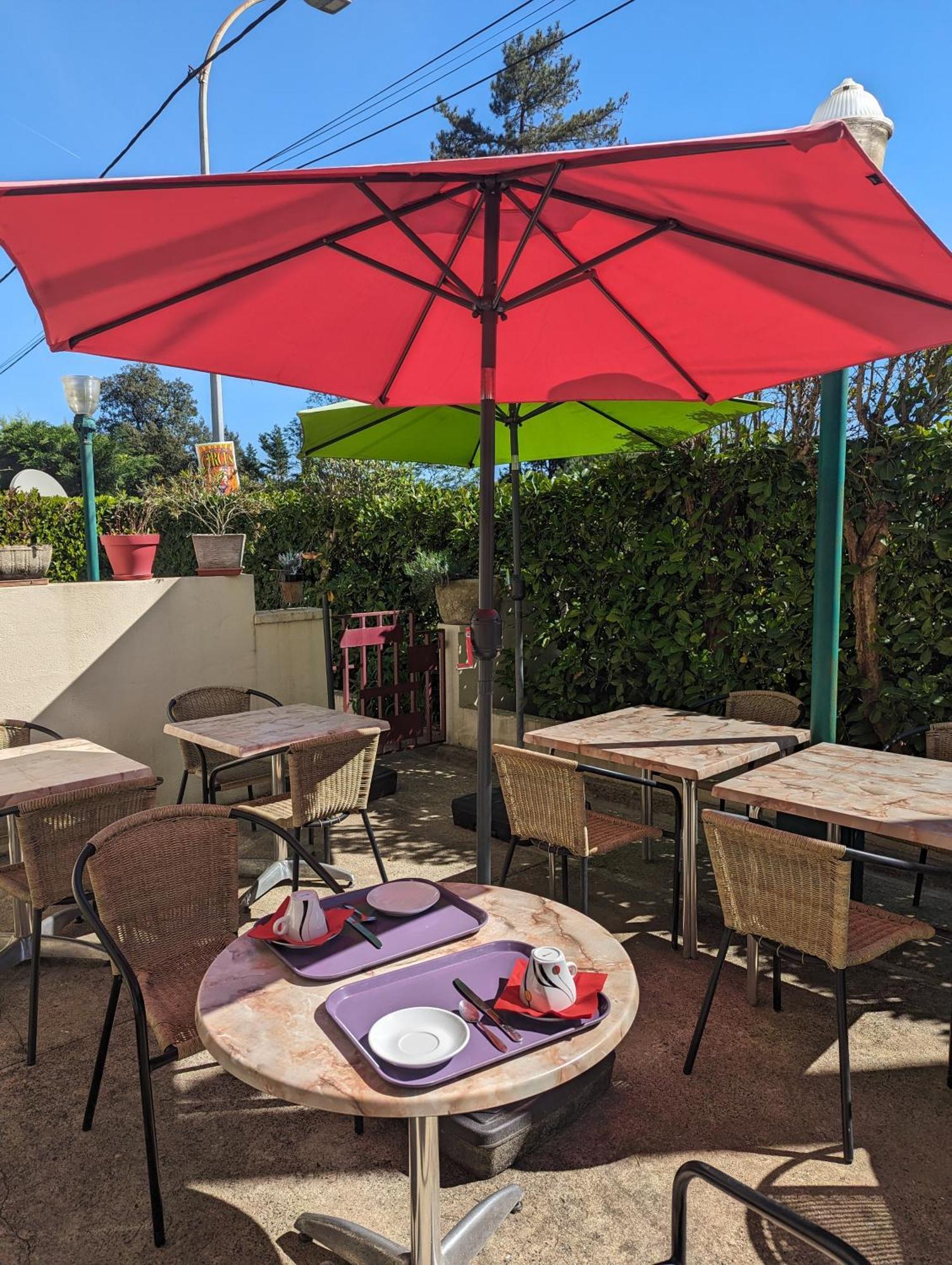Auberge Des Pins Aubenas Zewnętrze zdjęcie