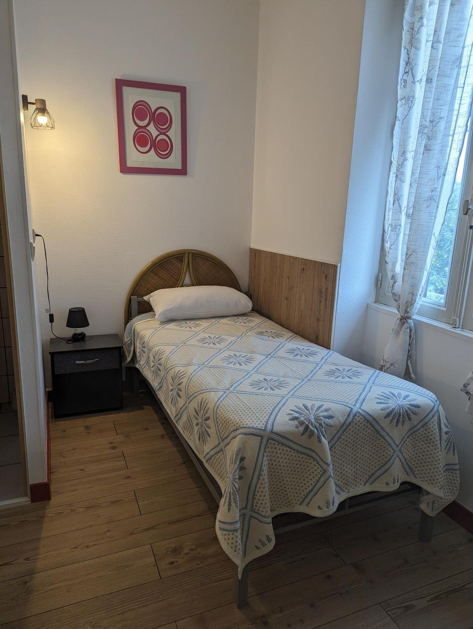 Auberge Des Pins Aubenas Zewnętrze zdjęcie