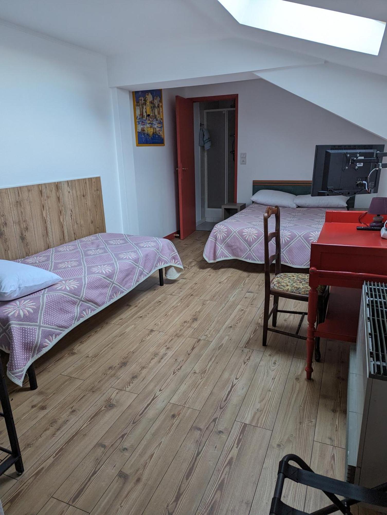 Auberge Des Pins Aubenas Zewnętrze zdjęcie