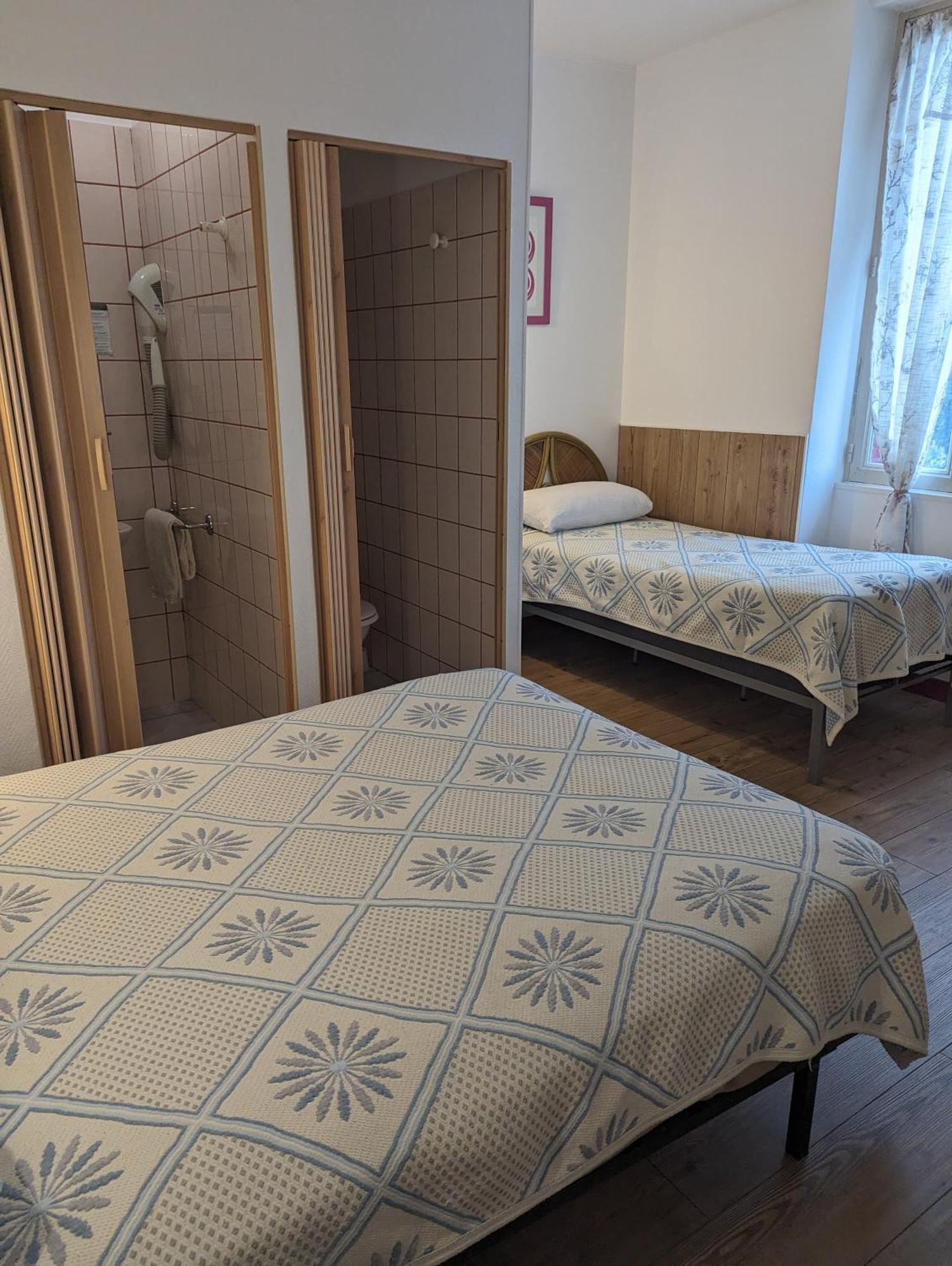 Auberge Des Pins Aubenas Zewnętrze zdjęcie